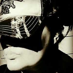 Meet your Posher, Candice